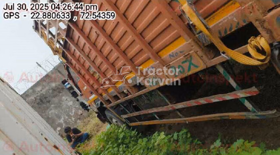 Eicher 11.1 Used Commercial Vehicle