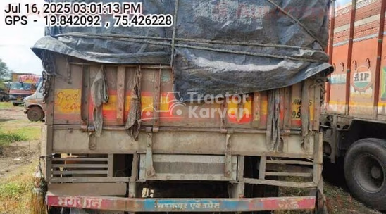 Ashok Leyland 3118 Used Commercial Vehicle