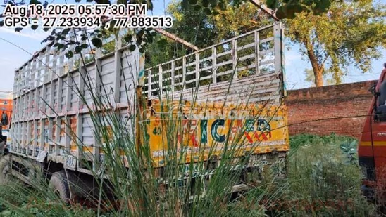 Eicher 11.1 Used Commercial Vehicle