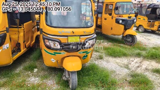 TVS King Deluxe Used Commercial Vehicle