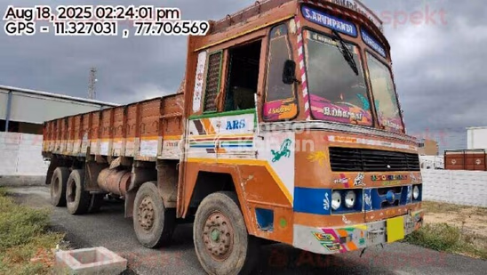 Ashok Leyland 3118 Used Commercial Vehicle