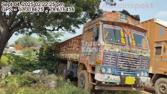 Ashok Leyland 3118 Used Commercial Vehicle