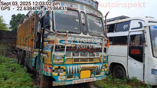 टाटा 3118 पुराने कमर्शियल व्हीकल