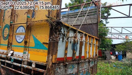 टाटा 3118 पुराने कमर्शियल व्हीकल