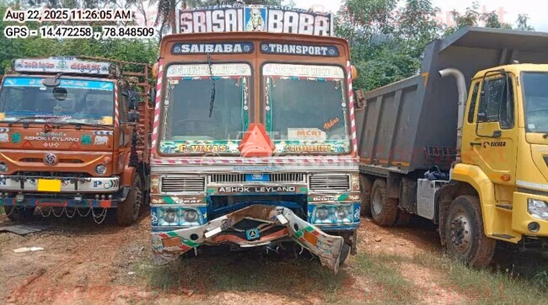 अशोक लेलैंड 3118 सेकंड हैंड कमर्शियल