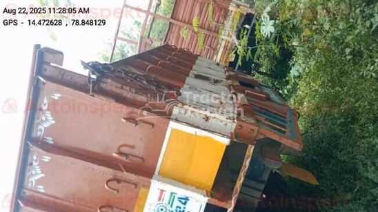 अशोक लेलैंड 3118 पुराने कमर्शियल व्हीकल