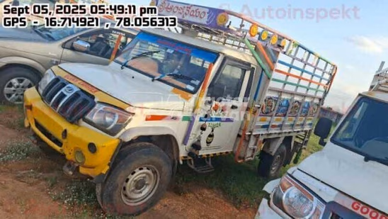 महिंद्रा बोलेरो मैक्स पिक-अप पुराने कमर्शियल व्हीकल