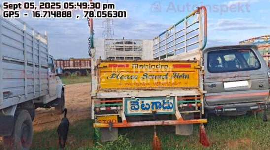 महिंद्रा बोलेरो मैक्स पिक-अप पुराने कमर्शियल व्हीकल