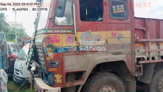 अशोक लेलैंड 3118 सेकंड हैंड कमर्शियल