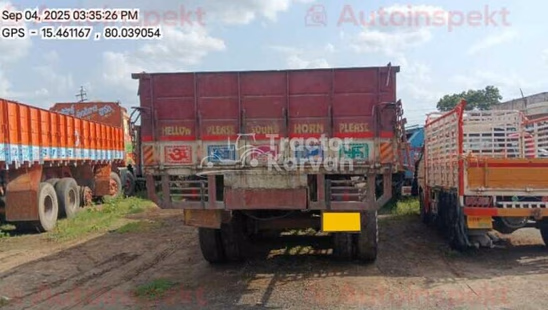 Ashok Leyland 3118 Used Commercial Vehicle