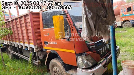 आयशर प्रो 1095 पुराने कमर्शियल व्हीकल