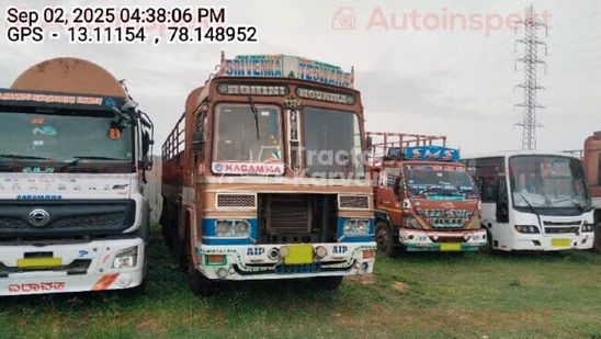 अशोक लेलैंड 3118 पुराने कमर्शियल व्हीकल