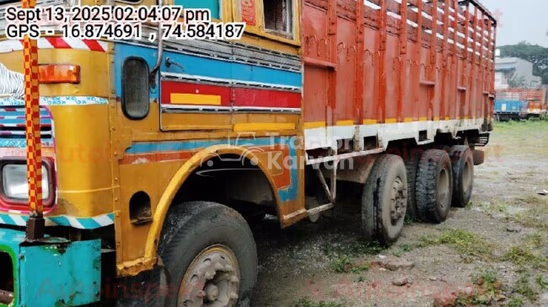 टाटा 3118 पुराने कमर्शियल व्हीकल