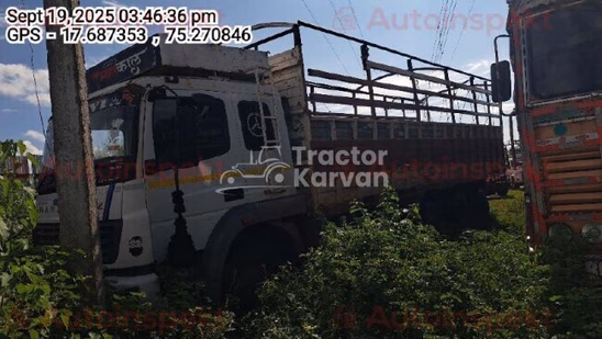 BharatBenz 3723आर पुराने कमर्शियल व्हीकल