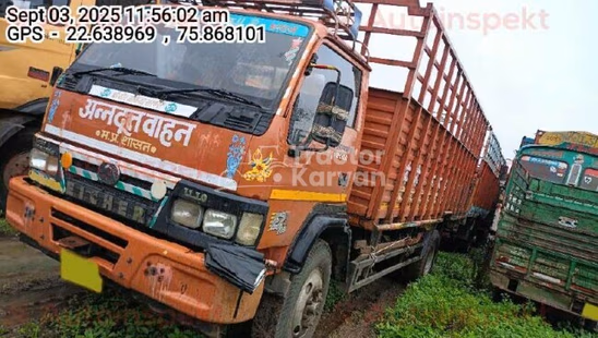 आयशर 11.1 पुराने कमर्शियल व्हीकल