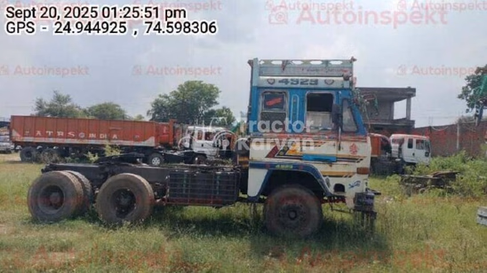 अशोक लेलैंड यू 4923 टीटी पुराने कमर्शियल व्हीकल