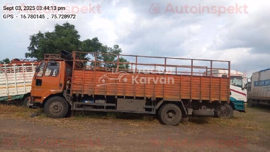 अशोक लेलैंड इकोमेट 1615 पुराने कमर्शियल व्हीकल