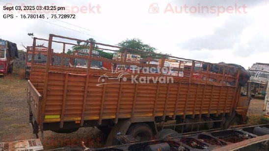 अशोक लेलैंड इकोमेट 1615 पुराने कमर्शियल व्हीकल