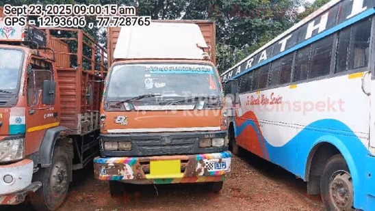 आयशर 11.1 सेकंड हैंड कमर्शियल