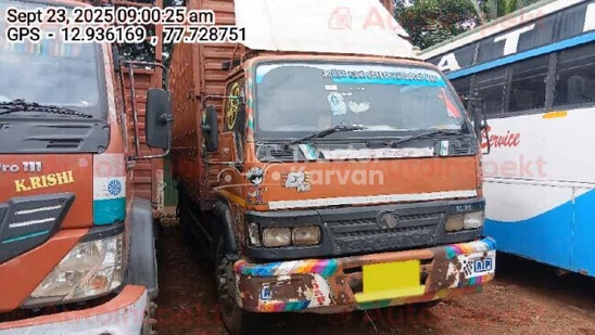 आयशर 11.1 पुराने कमर्शियल व्हीकल