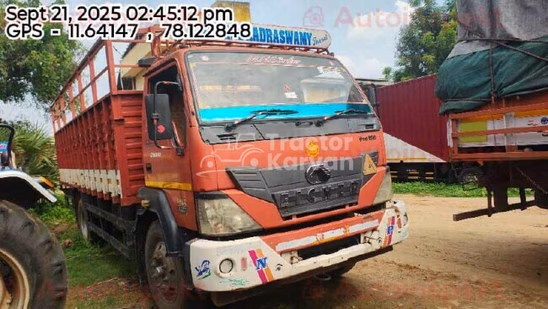 आयशर 11.1 पुराने कमर्शियल व्हीकल