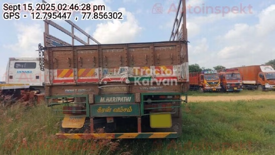 अशोक लेलैंड 3118 पुराने कमर्शियल व्हीकल