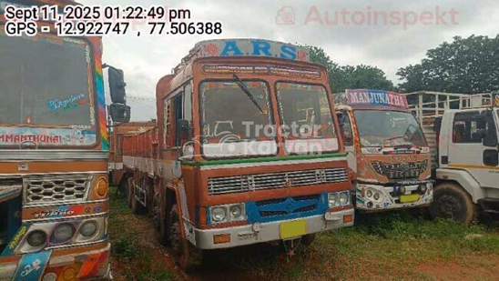 अशोक लेलैंड 3118 पुराने कमर्शियल व्हीकल