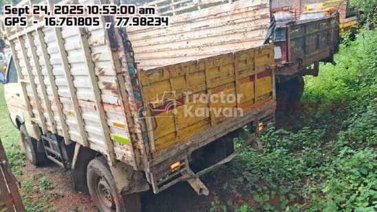 अशोक लेलैंड दोस्त प्लस पुराने कमर्शियल व्हीकल