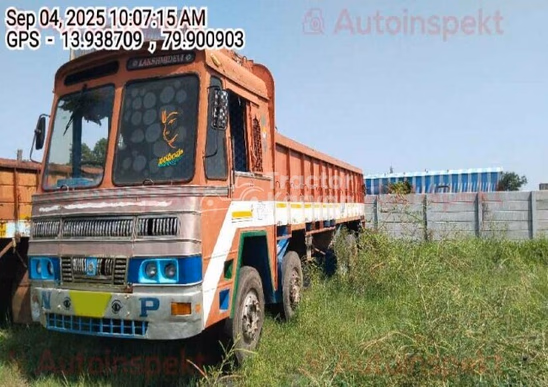 Ashok Leyland 3118 Used Commercial Vehicle