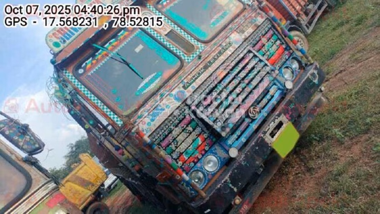 Ashok Leyland 3118 Used Commercial Vehicle