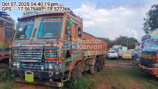 Ashok Leyland 3118 Used Commercial Vehicle