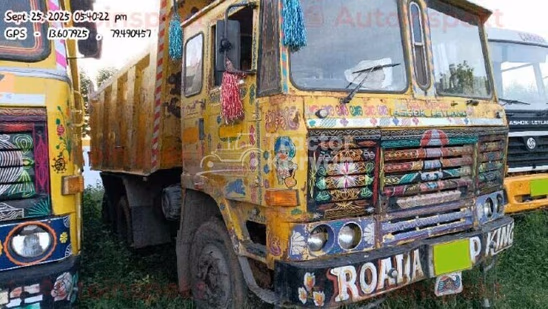 Ashok Leyland U-2518T Used Commercial Vehicle