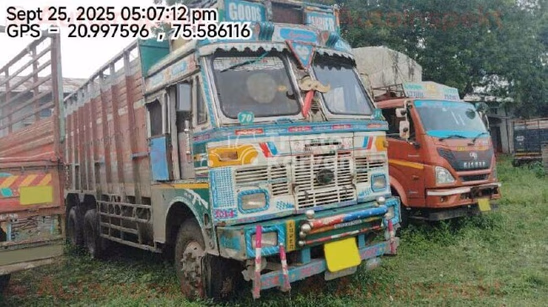 टाटा LPT 2518 पुराने कमर्शियल व्हीकल