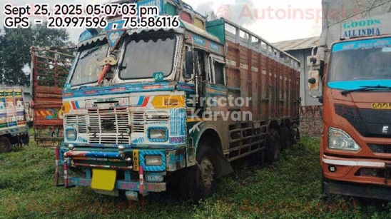 टाटा LPT 2518 पुराने कमर्शियल व्हीकल