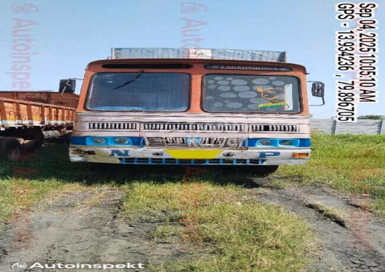 Ashok Leyland 3118 Second Hand Commercial
