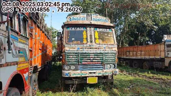 Ashok Leyland 3118 Second Hand Commercial