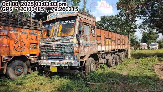 Ashok Leyland 3118 Used Commercial Vehicle