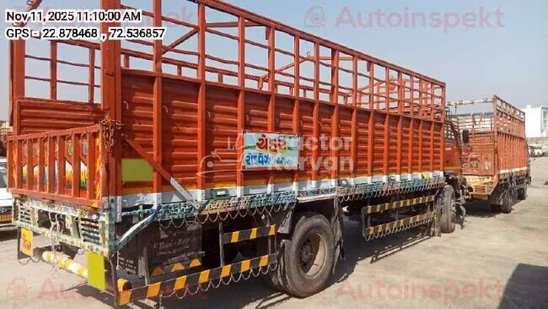 आयशर 11.1 पुराने कमर्शियल व्हीकल