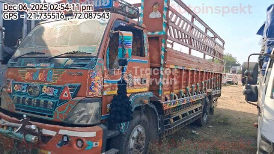 आयशर 11.1 पुराने कमर्शियल व्हीकल