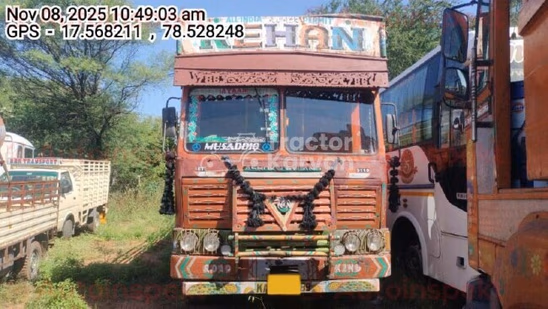 अशोक लेलैंड 3118 सेकंड हैंड कमर्शियल