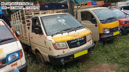 अशोक लेलैंड दोस्त स्ट्रांग पुराने कमर्शियल व्हीकल