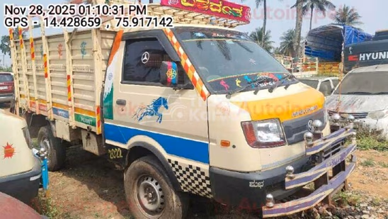 अशोक लेलैंड दोस्त प्लस पुराने कमर्शियल व्हीकल