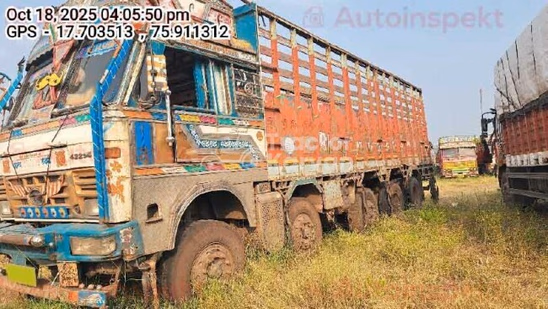 टाटा LPT 1212 पुराने कमर्शियल व्हीकल