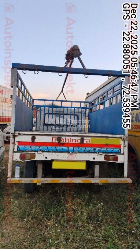 महिंद्रा बोलेरो मैक्सिट्रक प्लस 1.2 पुराने कमर्शियल व्हीकल