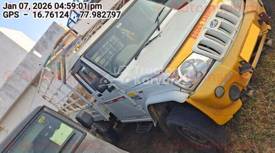 महिंद्रा बोलेरो मैक्स पिक-अप पुराने कमर्शियल व्हीकल