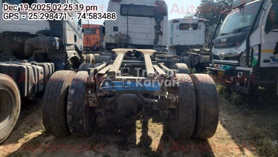 अशोक लेलैंड यू 4923 टीटी पुराने कमर्शियल व्हीकल