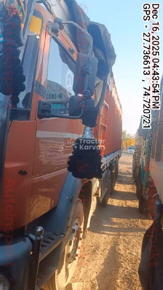 भारतबेंज आर 3123 पुराने कमर्शियल व्हीकल