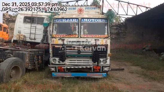 अशोक लेलैंड यू 4923 टीटी सेकंड हैंड कमर्शियल