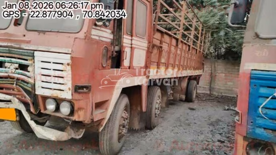 अशोक लेलैंड 3116 पुराने कमर्शियल व्हीकल