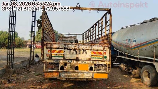 टाटा अल्ट्रा 1518 पुराने कमर्शियल व्हीकल